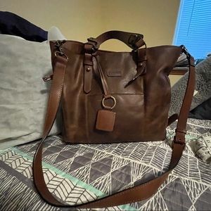 Ellington Leather Tote